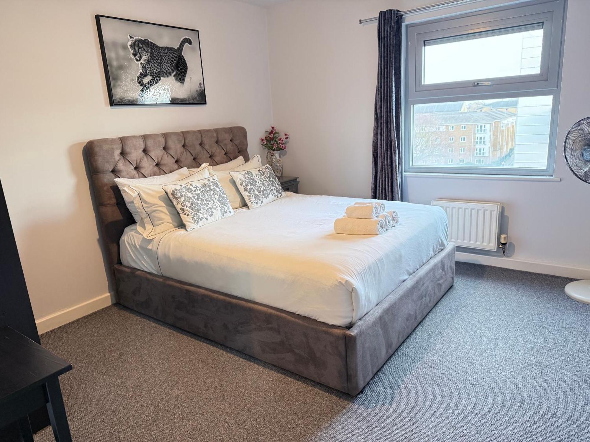London Luxury Holiday Home B Bagian luar foto