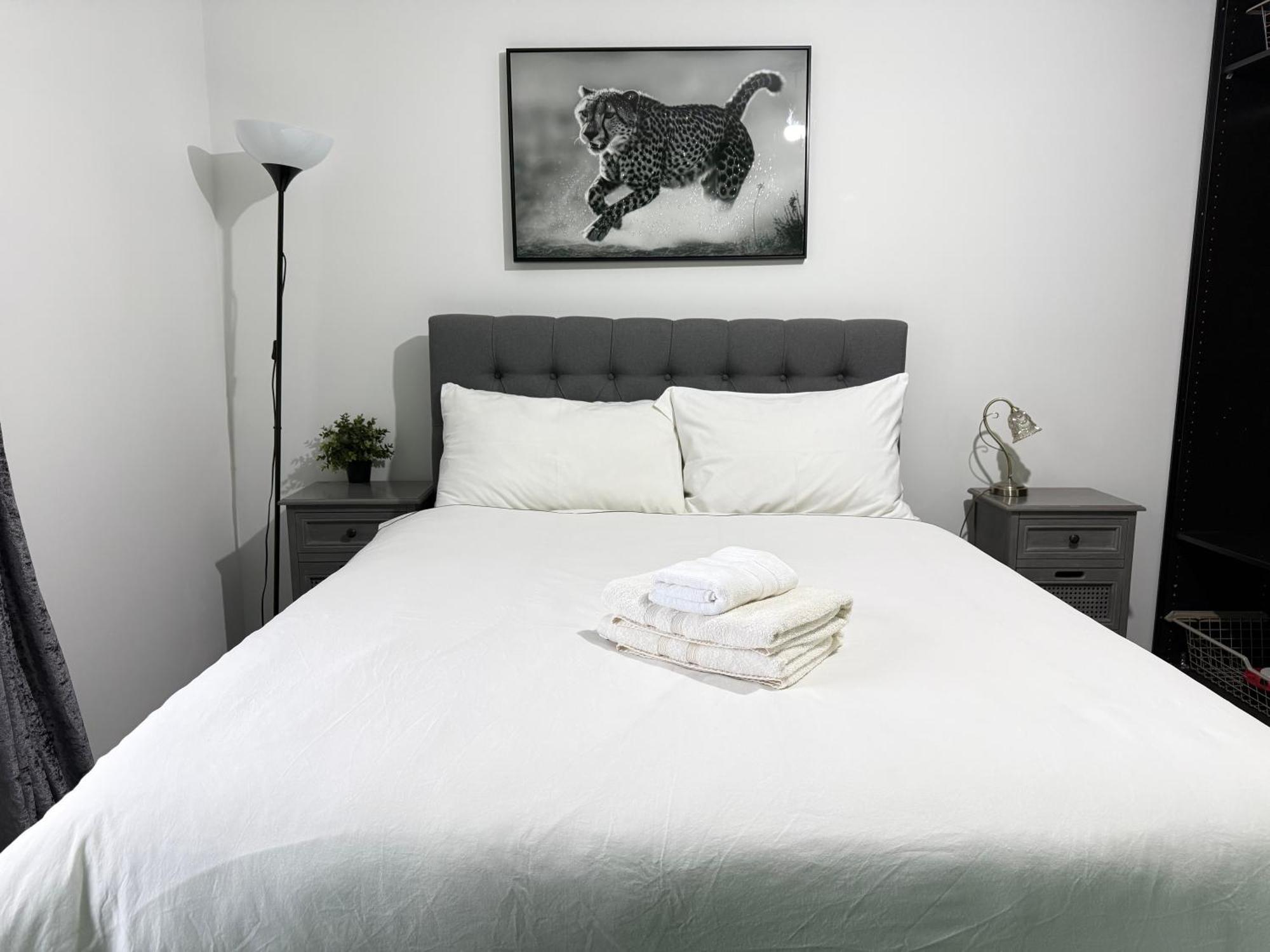 London Luxury Holiday Home B Bagian luar foto